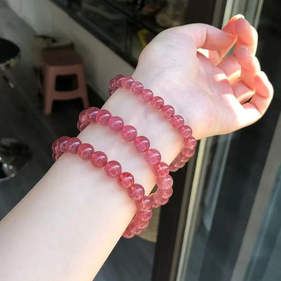 草莓晶手串